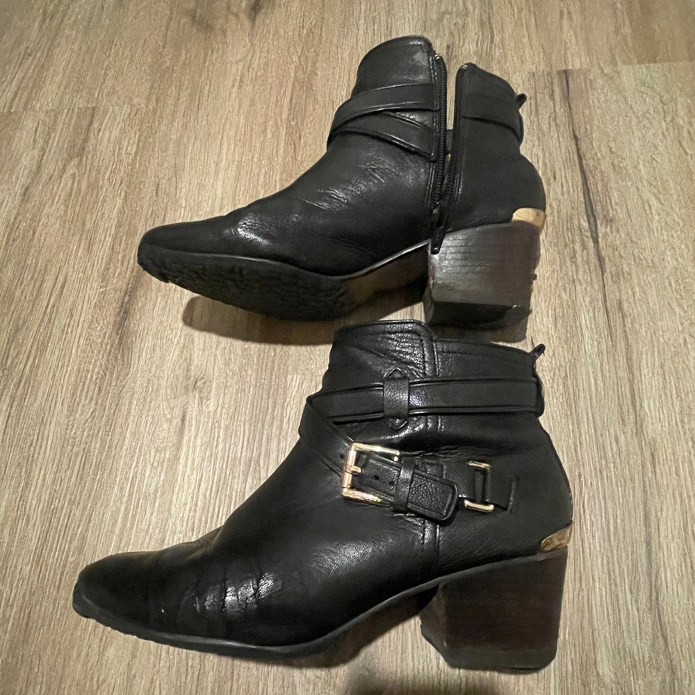 COACH-Black Leather Ankle Booties with gold Coach logo - Picture 3 of 7